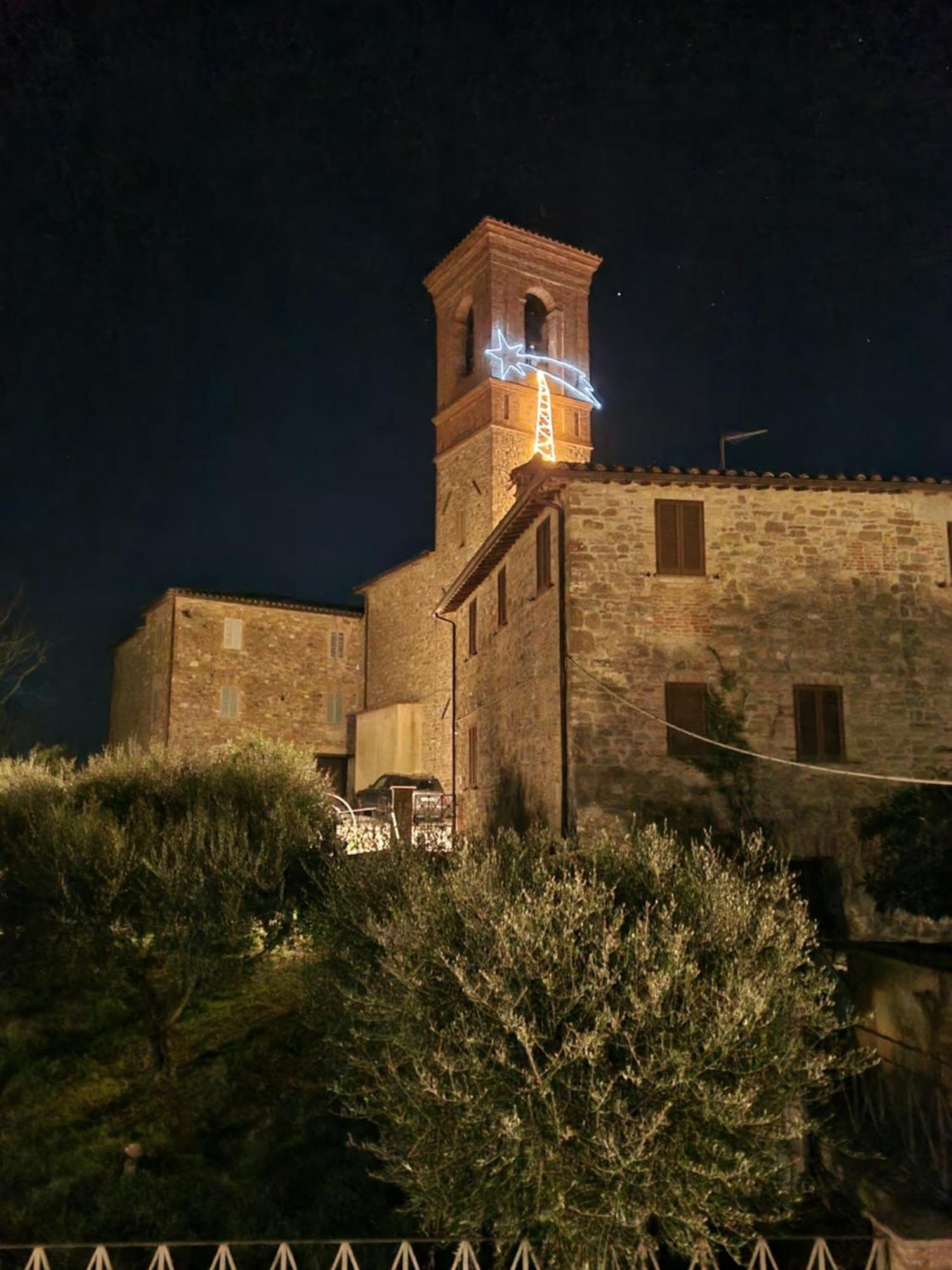 Vesionica Holiday House Perugia Civitella Benazzone Екстериор снимка
